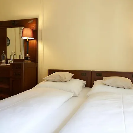 Villa Cartoceto Bed and breakfast 3*